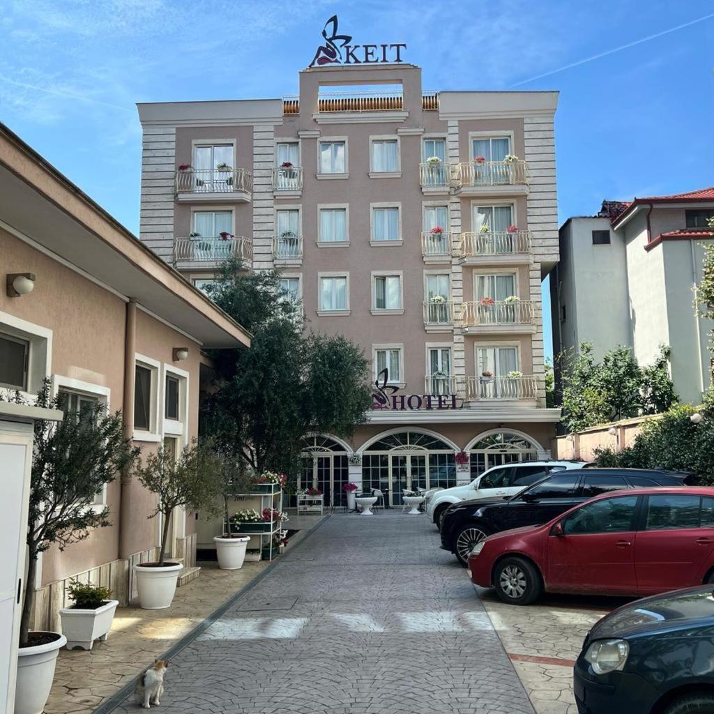Keit Hotel Tirana Esterno foto