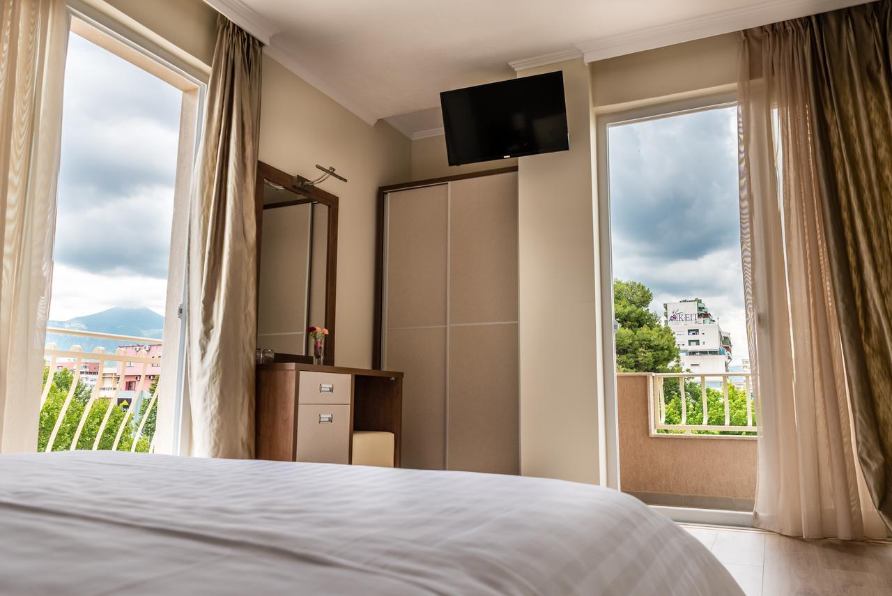 Keit Hotel Tirana Esterno foto