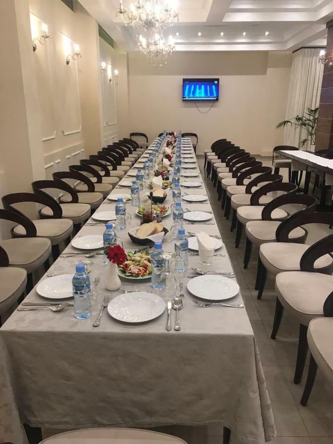 Keit Hotel Tirana Esterno foto